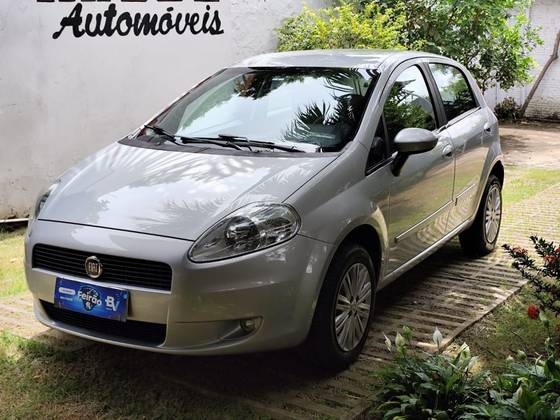 FIAT PUNTO 1.4 ATTRACTIVE 8V FLEX 4P MANUAL